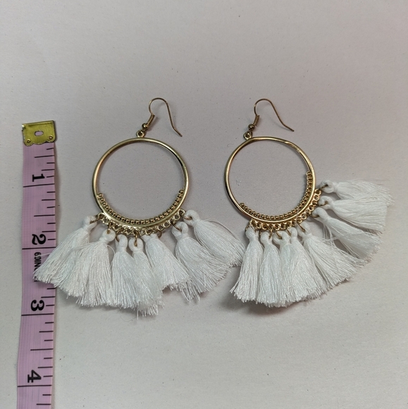 Gold hoop tassel earrings - Picture 3 of 3